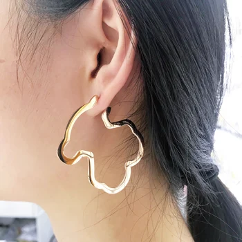 

European and American Fashion Simple and Generous Hollow Titanium Steel Bear Earrings Men and Women Personality Jewelry