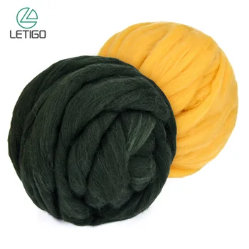 

2 Colors Wool Felt Roving Wool Felting Fiber Material for Weaving Sweater Hat Scarf Anti-pilling Yarn for Hand Knitting 200 g