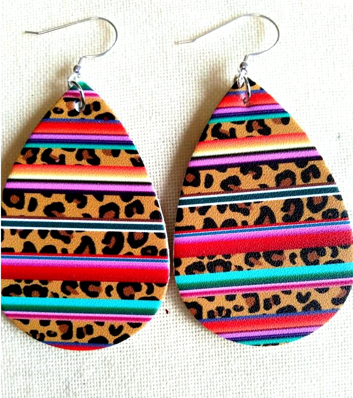 

20pairs lot New Unique Design Floral Print Leather Teardrop Earrings for Women Tear Drops Fit ALL 2020 hot