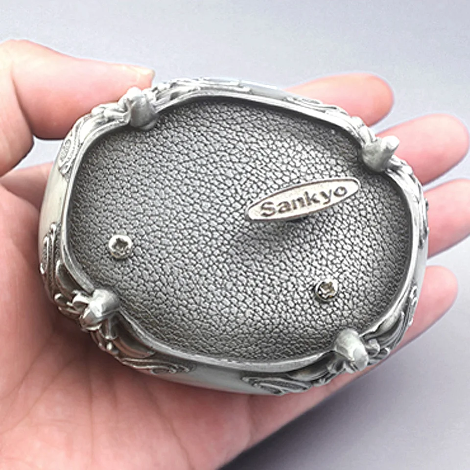 ROSIKING Emboss Alloy Metal Music Box Wind Up and Golden Movement Music Box(Once upon a december) for Birthday 2