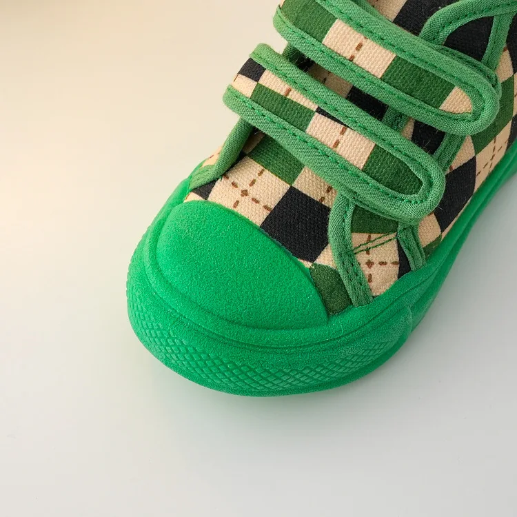 Children 2022 New Spring High-top Canvas Baby Cute Candy Green Lattice Kindergarten Shoes Boys Girls Fashion Soft Sneakers children's sandals