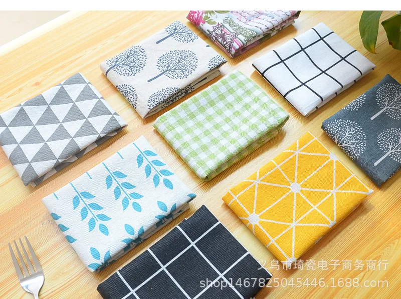 4/6 PC Plaid Cloth Placemat Japanese Fashion Style Fabric Table Mats Napkins Simple Design Tableware Kitchen Tool Cup Pads