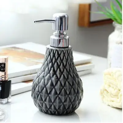 400ml Liquid Soap Dispenser for Kitchen Ceramic Bathroom Home Decoration Liquid Soap Lotion Dispenser Bathroom Accessories - Цвет: Белый