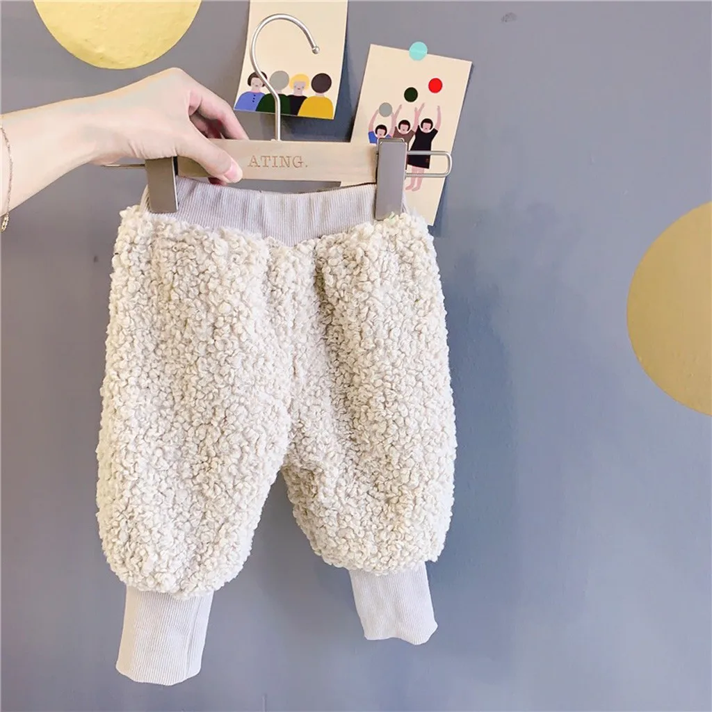 Beige Теплые фланелевые штаны для малышей; пижамы для новорожденных девочек; Штаны для дома; Детские однотонные штаны-шаровары; Зимние флисовые плотные штаны для маленьких девочек - Цвет: Beige