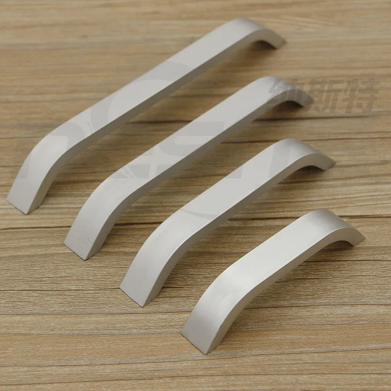 

Foshan Manufacturers Direct Selling Aluminium Alloy Furniture Metal Handle Aluminium Alloy Hollow Handle Solid Super Cheap Sale