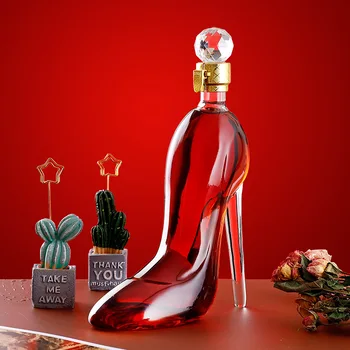 

Hellodream Novelty home bar High heels shaped style Glass lead-free Whiskey Decanter for Liquor Scotch Bourbon