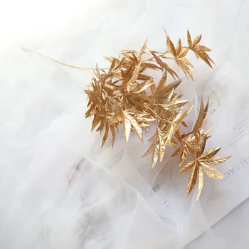 

5Pcs Artificial Flower Golden Plastic Bouquet Fog Maple Leaf Phoenix Tail Fog Fake Flowers Wall Wedding Background Decoration