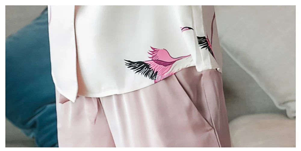 Осенние и зимние пижамы женские сексуальные шелковые атласные двубортные брюки с длинными рукавами из двух частей фламинго