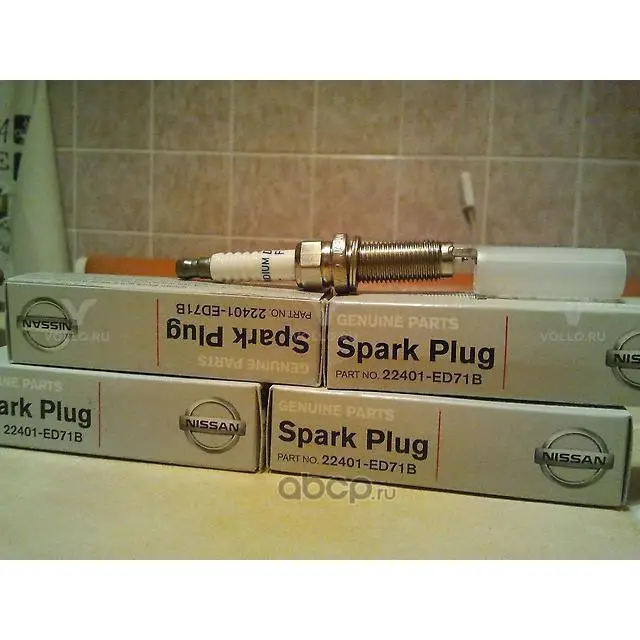 22401ED71B Nissan СВЕЧА ЗАЖИГАНИЯ / PLUG-SPARK