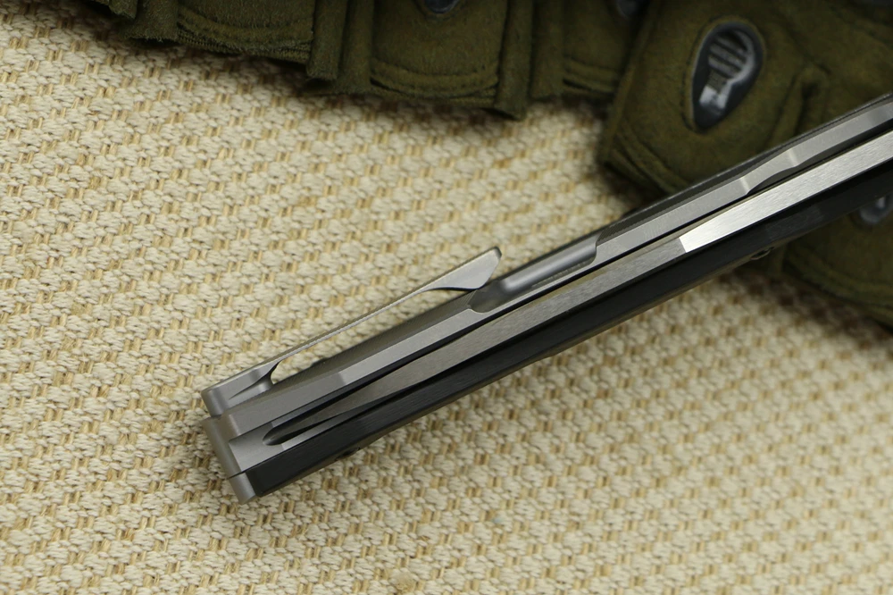 New ZT0999 Flipper folding knife M390 blade titanium alloy / CF handle hunting camping fruit knife EDC tool kitchen supplies