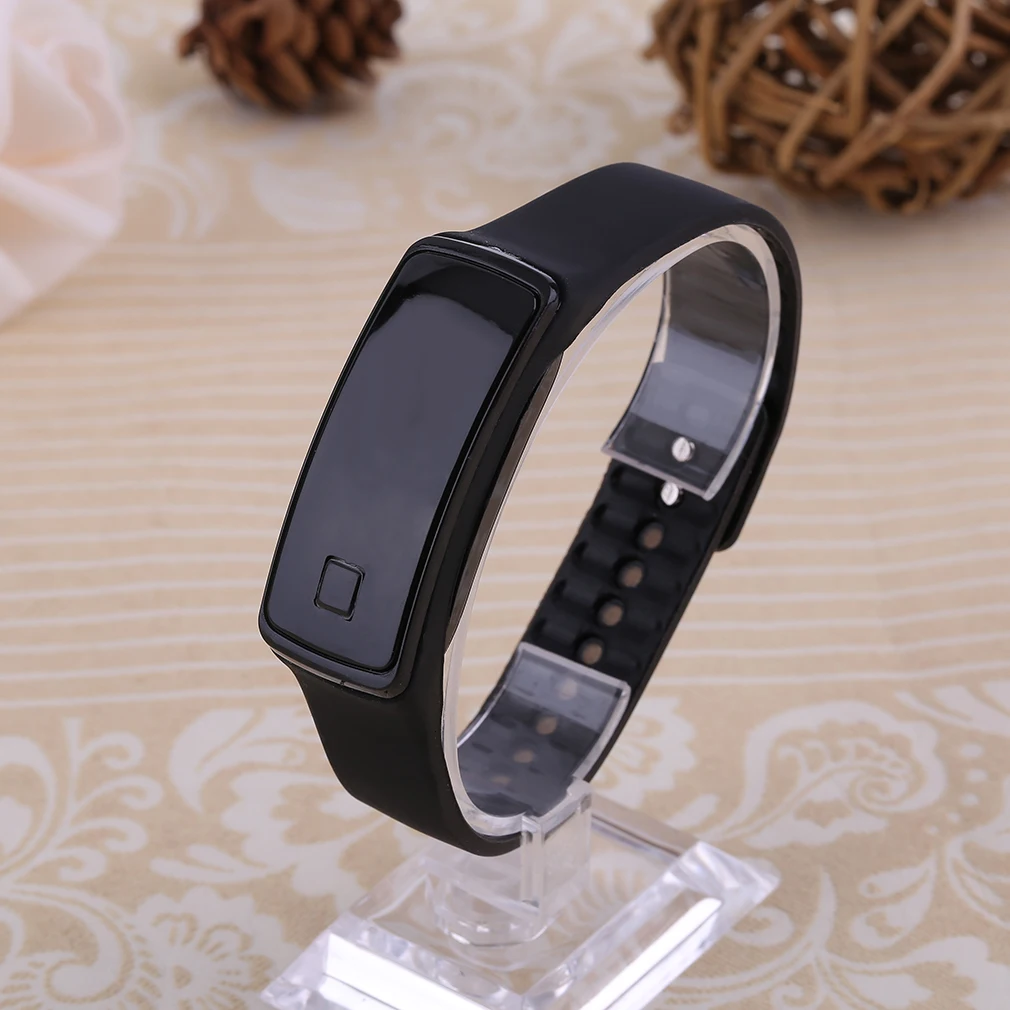 Korean Style Fashionable Men Women Lovers LED Touch Screen Digital Smart Watch TPU Sport Data Time Display Watch