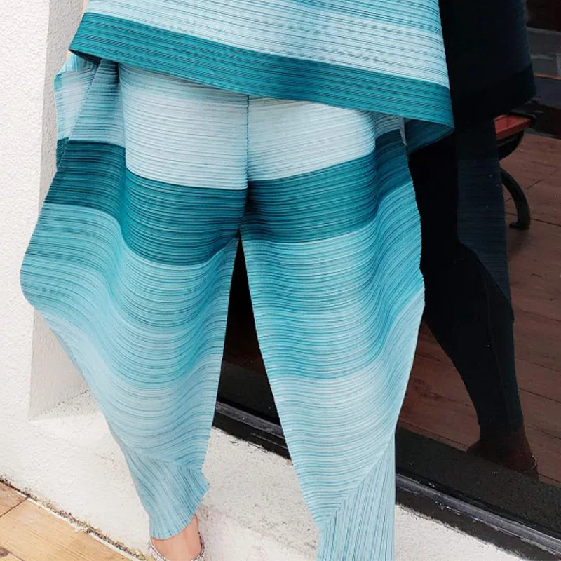 MIYAKE плиссированные Новые весенние и летние женские брюки Широкие брюки со складками - Цвет: Зеленый