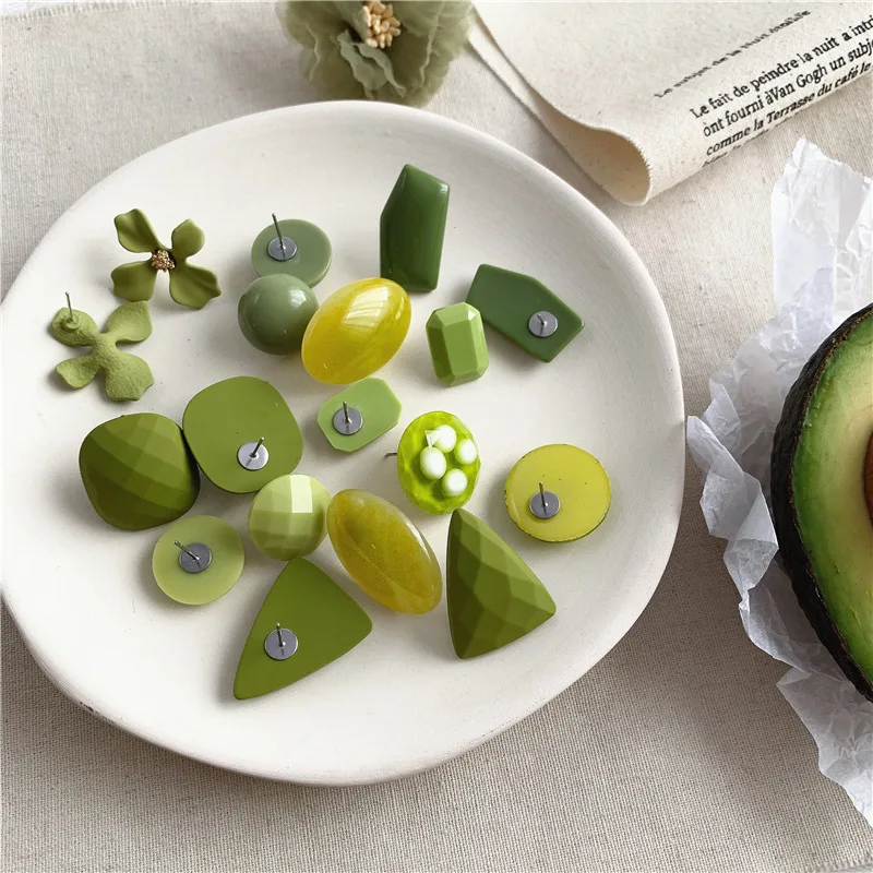 11943612119_2008199219