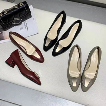 

2020 New fashion Designer Women's Flats Hot Sell For Spring Autumn Ladies Shoes Matel Decoration Shallow Shoes Comfortable Flats