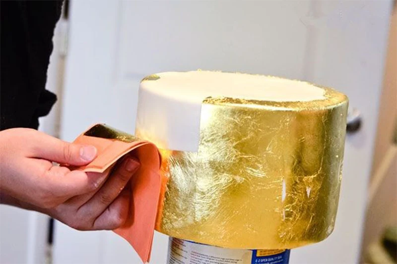 как сделать золотой крем. золотистый крем для торта. как сделать золотой крем. торт с золотом. крем окрашенный кандурином.