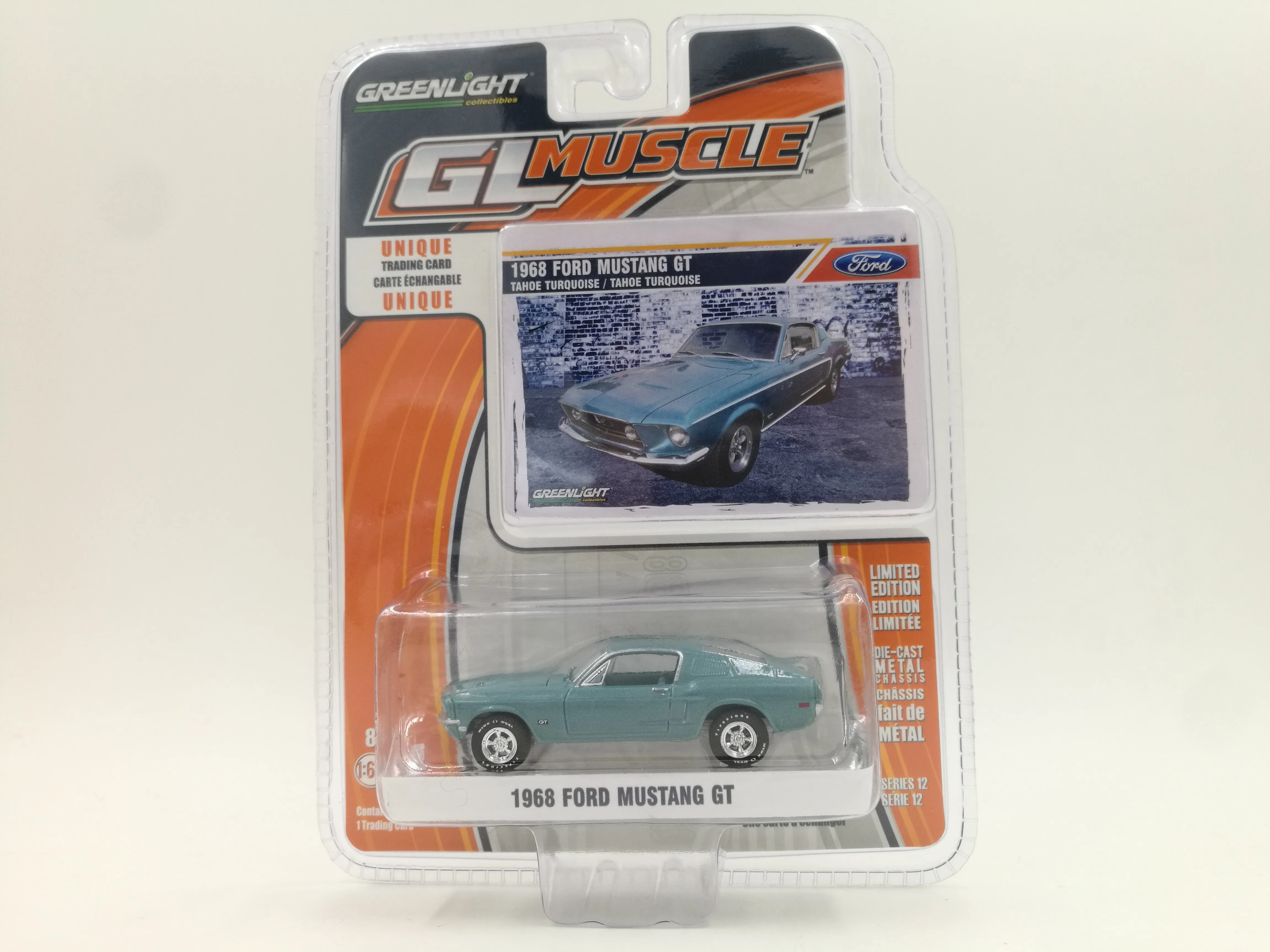 Зеленый свет 1: 64 1968 FORD MUSTANG GT Игрушечная машина из сплава игрушки для детей литой модельный автомобиль подарок