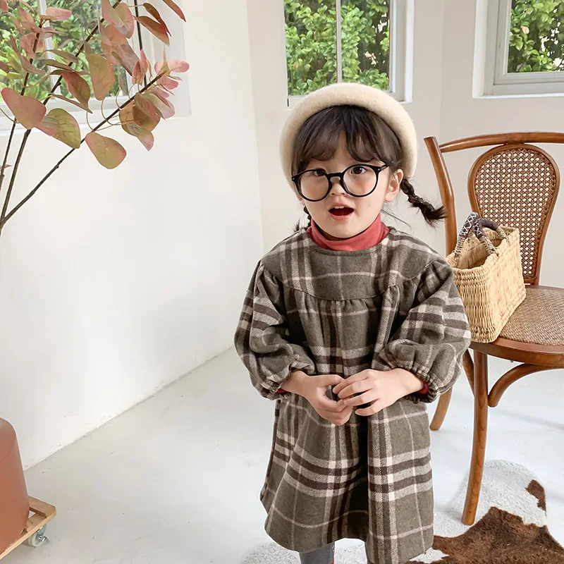 Клетчатые платья с рукавами-фонариками для девочек, зимняя одежда для маленьких девочек детское платье-трапеция с круглым вырезом и флисом для малышей