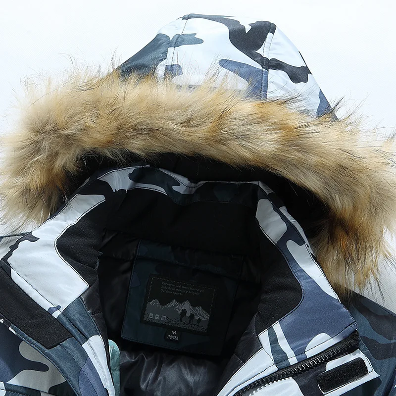 Для температуры до 20 градусов с камуфляжным принтом мужская зимняя куртка