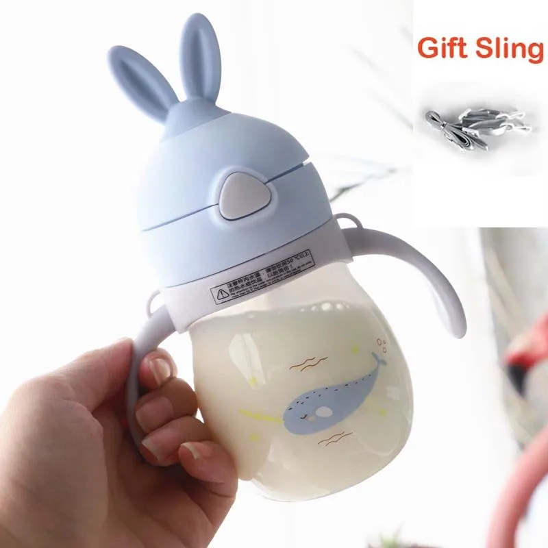 320ml Baby Kid Straw Cup Cartoon Animal School Drinking Water Straw Bottle Straw Sippy Cup With Shoulder Strap - Цвет: Blue Rabbit Bottle