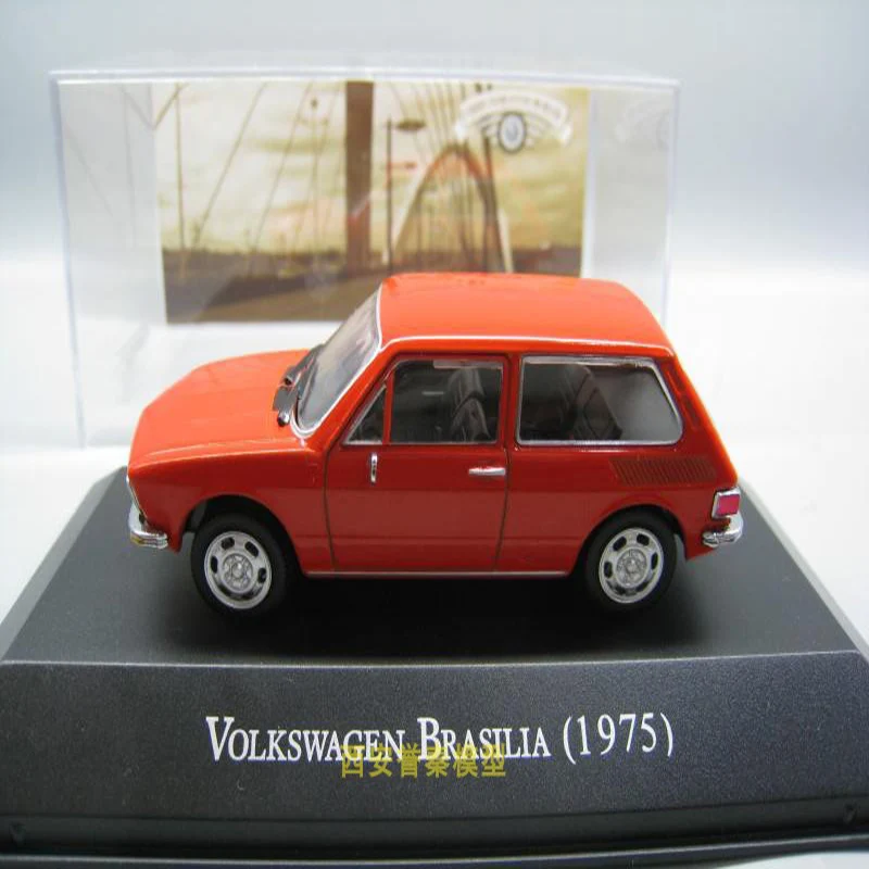 1/43 Масштаб Volkswagen Brasilia-1975 Классическая коллекция дисплей модель сплава литья под давлением винтажный автомобиль подарок на день рождения - Цвет: Красный