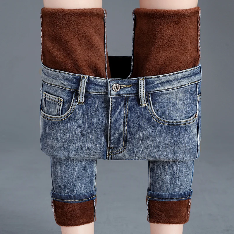 Флисовые Джинсы женские большие размеры джинсовые брюки Высокая талия узкие брюки стрейч теплые винтажные отбеленные Выбеленные лакированные джинсы улица