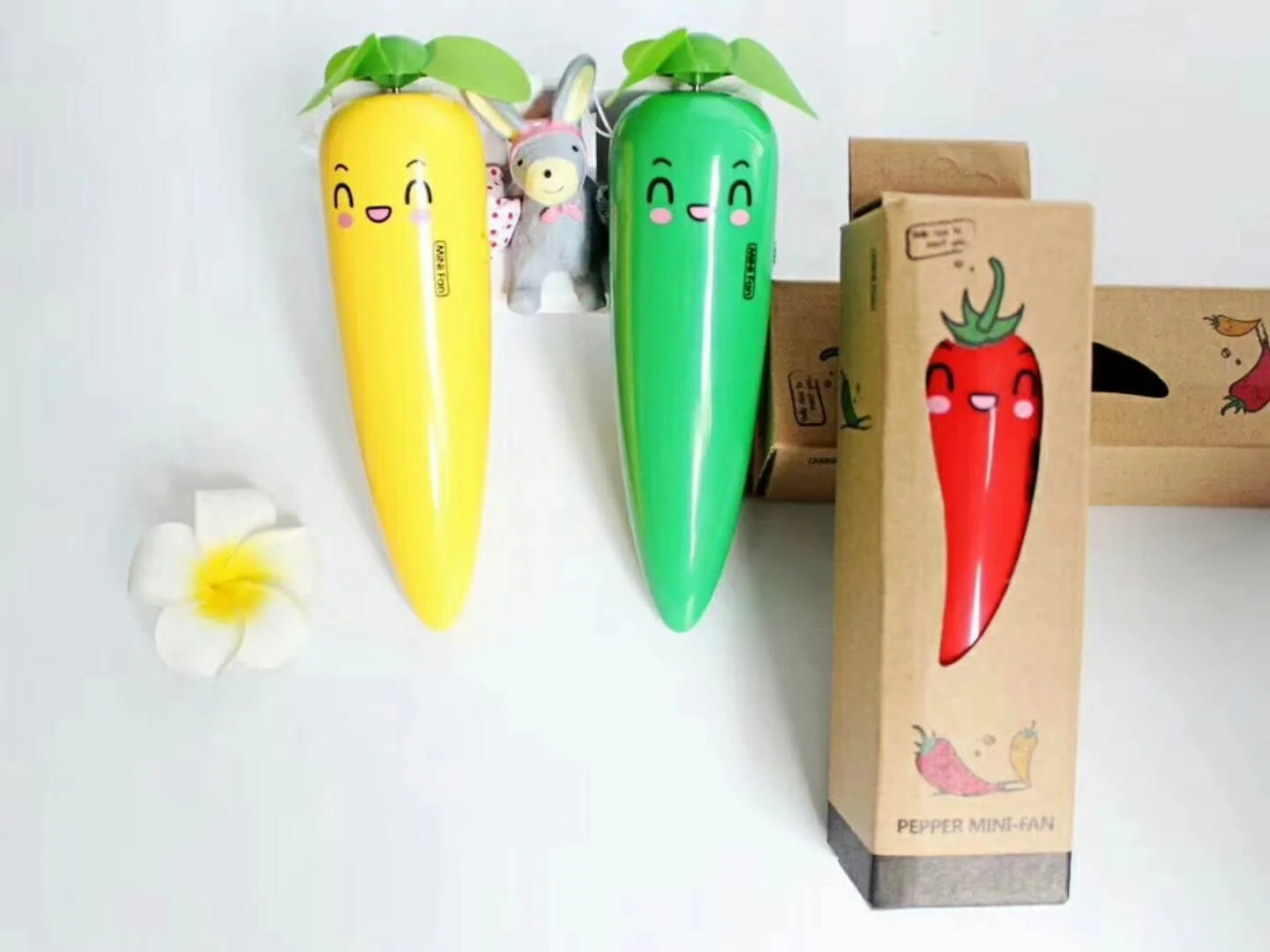 Мультфильм морковь вентилятор с usb зарядкой детская игрушка открытый портативный мини мягкие листья большой ветер мощность маленький вентилятор