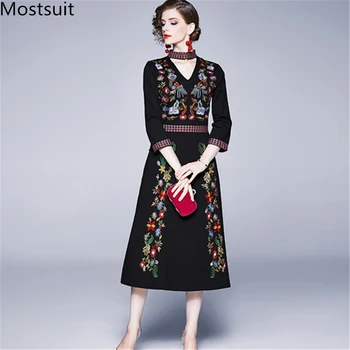 

2019 Autumn Winter Black Floral Embroidery Long Dress Women V-neck Three Quarter Sleeve Vintage Elegant Fashion Dresses Vestidos