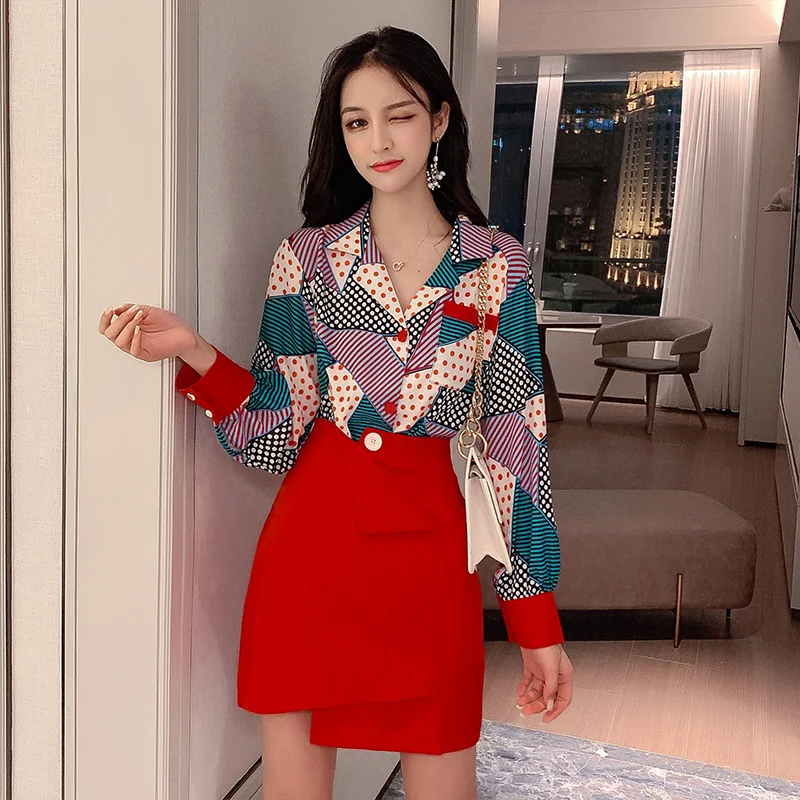 

Fashion Women Skirt 2 Piece Sets Geometric Print Long Sleeve Blouse Top + Red Mini Skirt Slim Women Office Vintage Skirt Suits