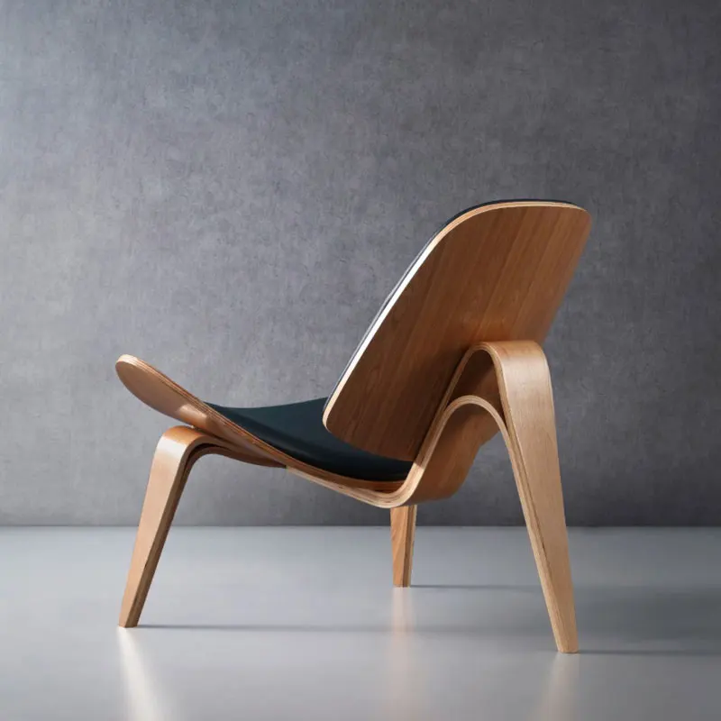 Daedalus Designs - Hans Wegner's Three-Legged Shell Chair - Carl Hansen & Son CH07 Shell Chair - Review
