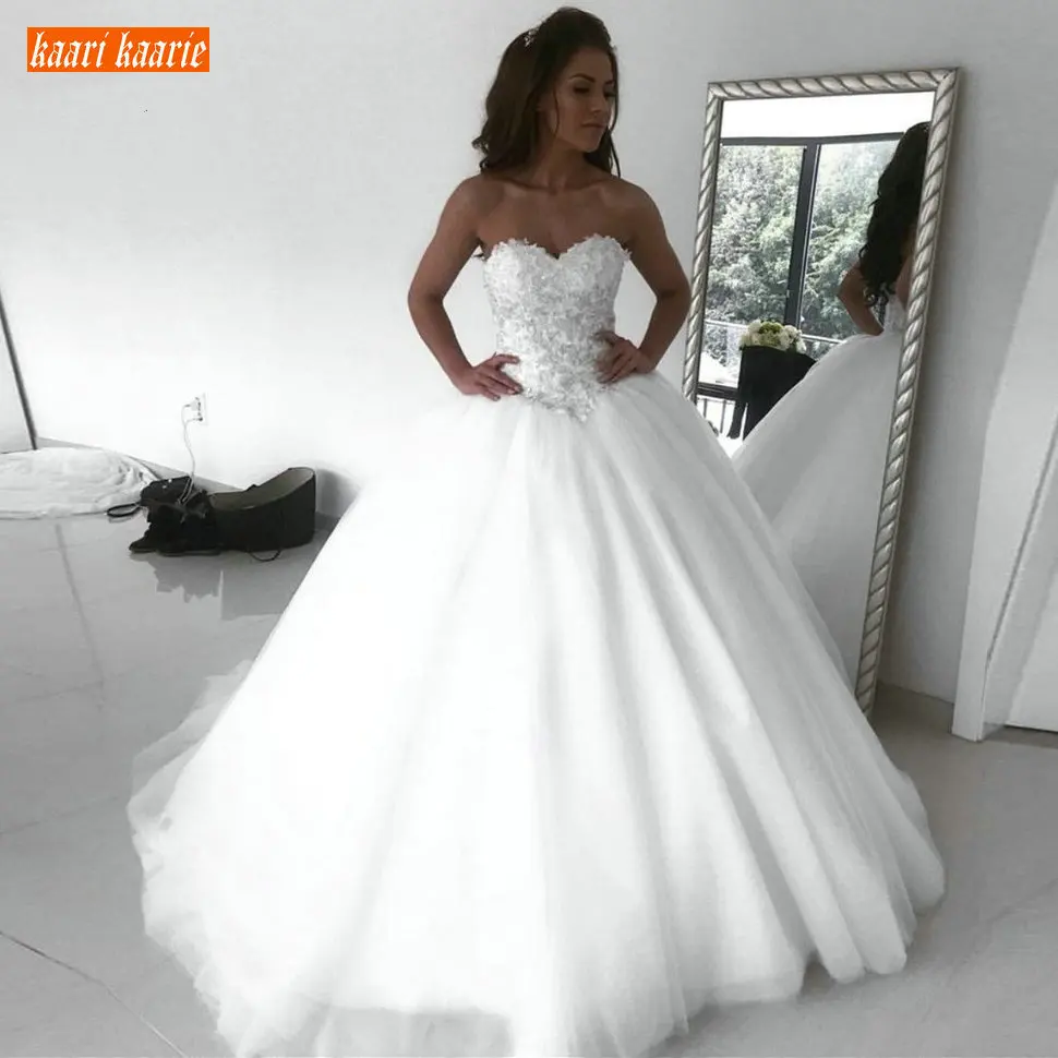 

Delicate Africa White Wedding Dress Long Sweetheart Applique Lace Ball Gown Marry Bridal Dresses Custom Made Ivory Wedding Gowns