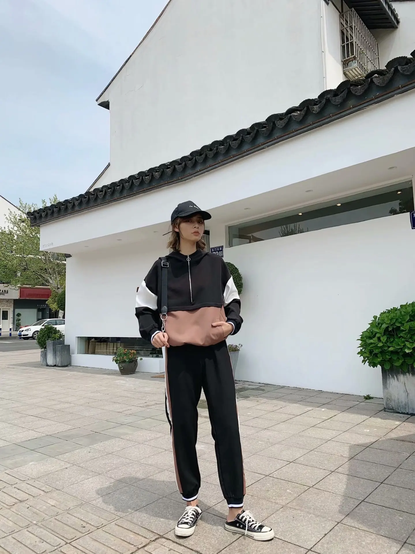 

Leisure Sports Suit Summer 2019 New Style Social Loose Hip Hop WOMEN'S Dress Handsome Stripes Fashion Piece Cool