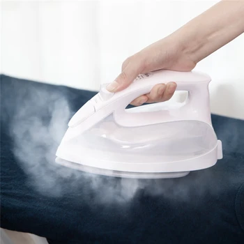 

YPZ-7878 1300W/160ml Household Cordless Steam Iron Strong Steam Electronic Temperature Adjustment Electric Iron