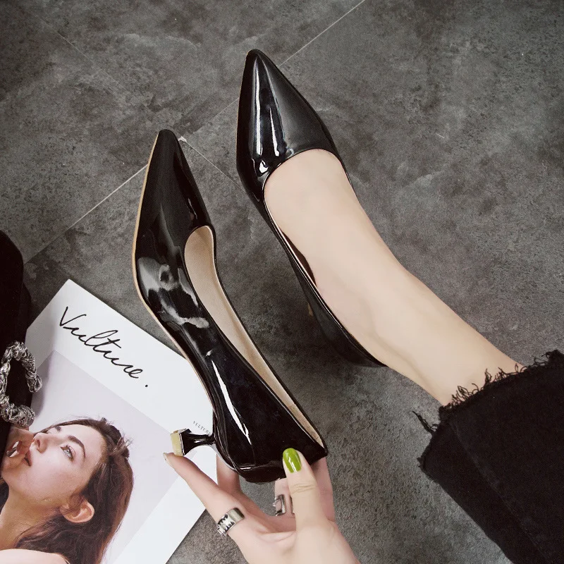 

2018 Autumn New Style Sexy Patent Leather Thin Heeled Pointed Shallow Mouth Shoes Women's Kitten Heels Foot Covering High Heel S