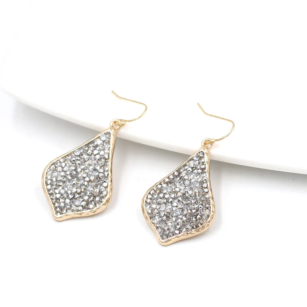 

New Arrival Small Waterdrop Crystal Stone Paved Statement Drop Earrings Fashion Pretty Designer Teardrop Dangle Earrings