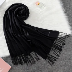 Elegant Cashmere Winter Scarf with Tassel Details (Black)