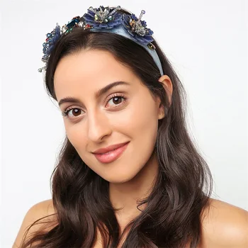 

DUOJIAOYAN Vintage crystal floral headband jewelry flower blue gem diamond hair band Luxurious wide bead headband