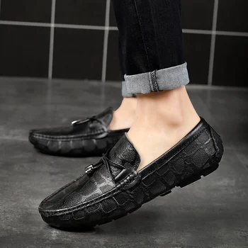 

men Boat Shoes Flats Men Comfortable Casual slip on Cow Genuine Leather Boat Shoes Loafers Breathable High Quality shoes a4