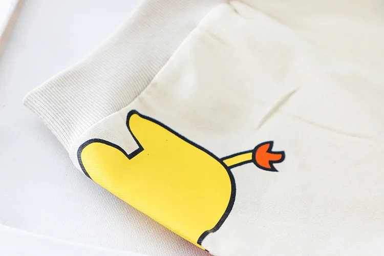 13184194427_2092375432