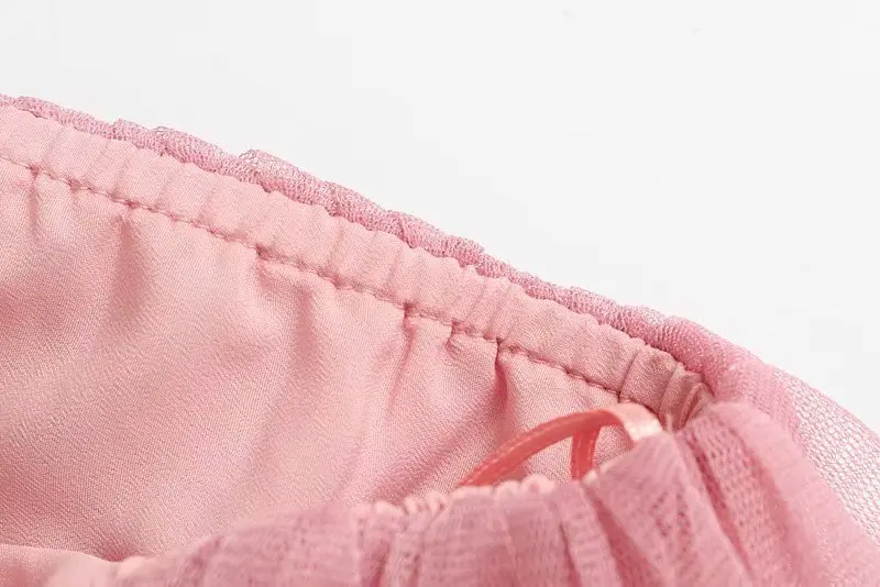 11042050632_1832055227