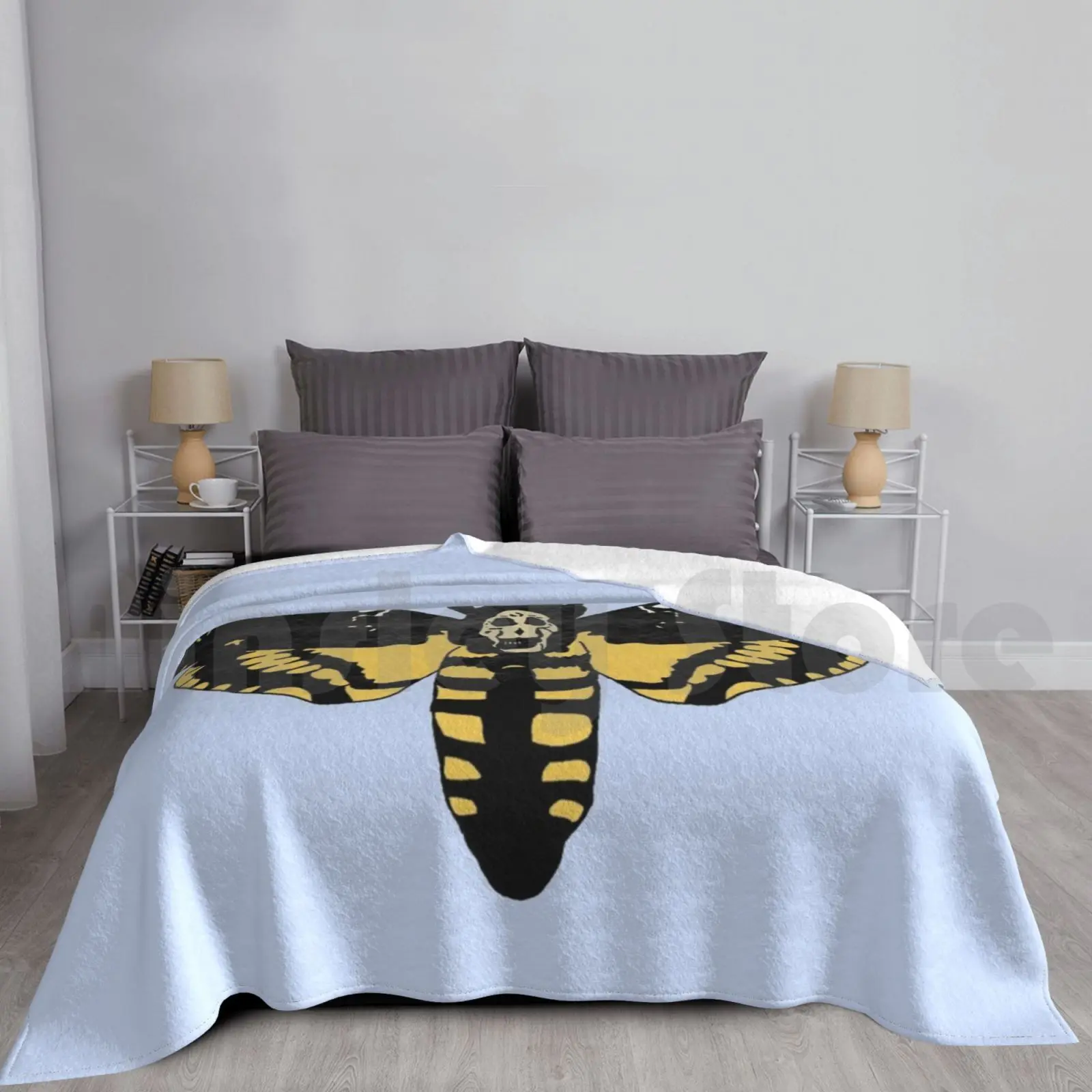 

Одеяло для дивана-кровати Death's Head Hawk, путешествие, животное, меховой узор, моль Hawkmoth Hawk, молчание моли