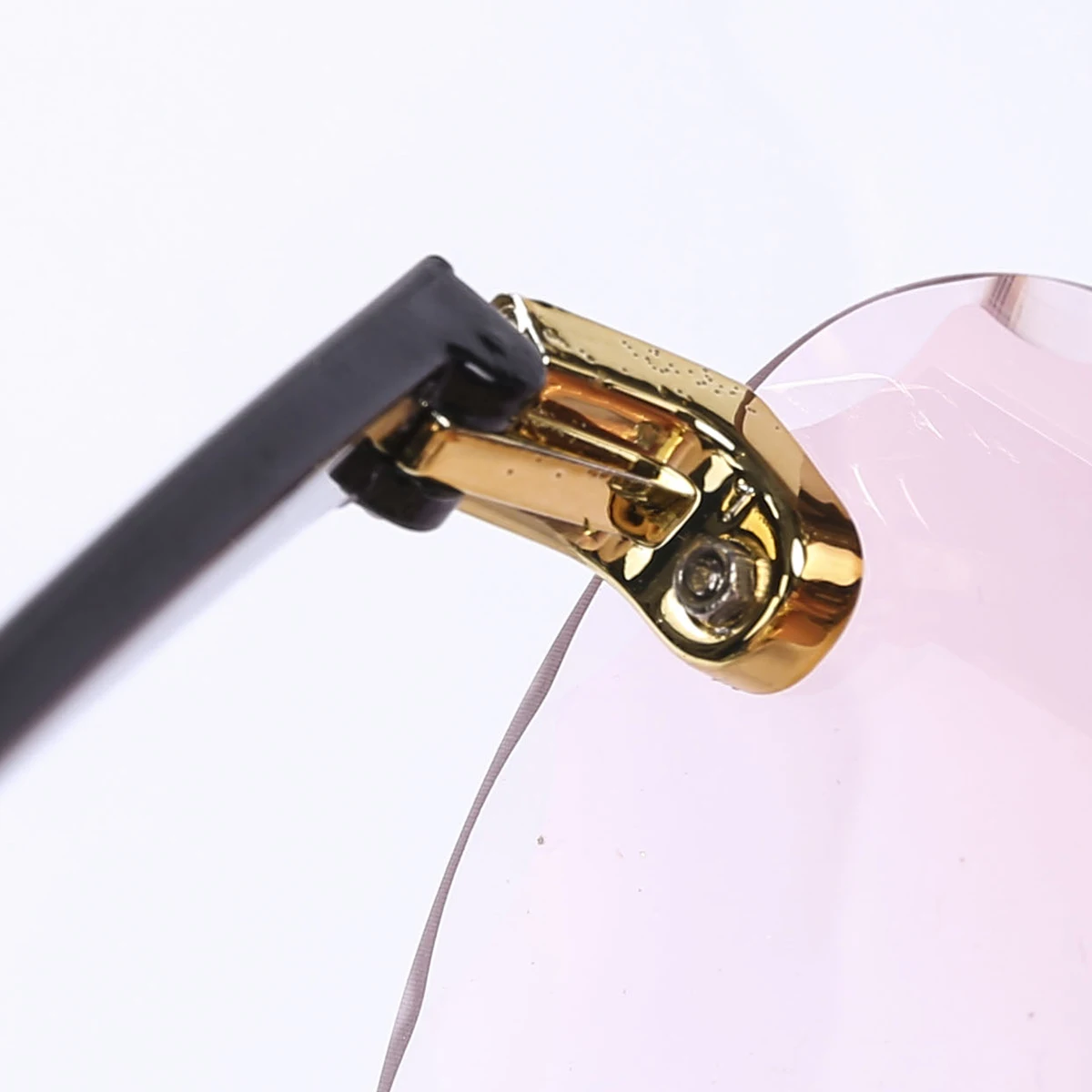 //ae01.alicdn.com/kf/Hffd24165ba164d1fb0474f4ca3f14a23s.jpg?smt_ispass_6032689