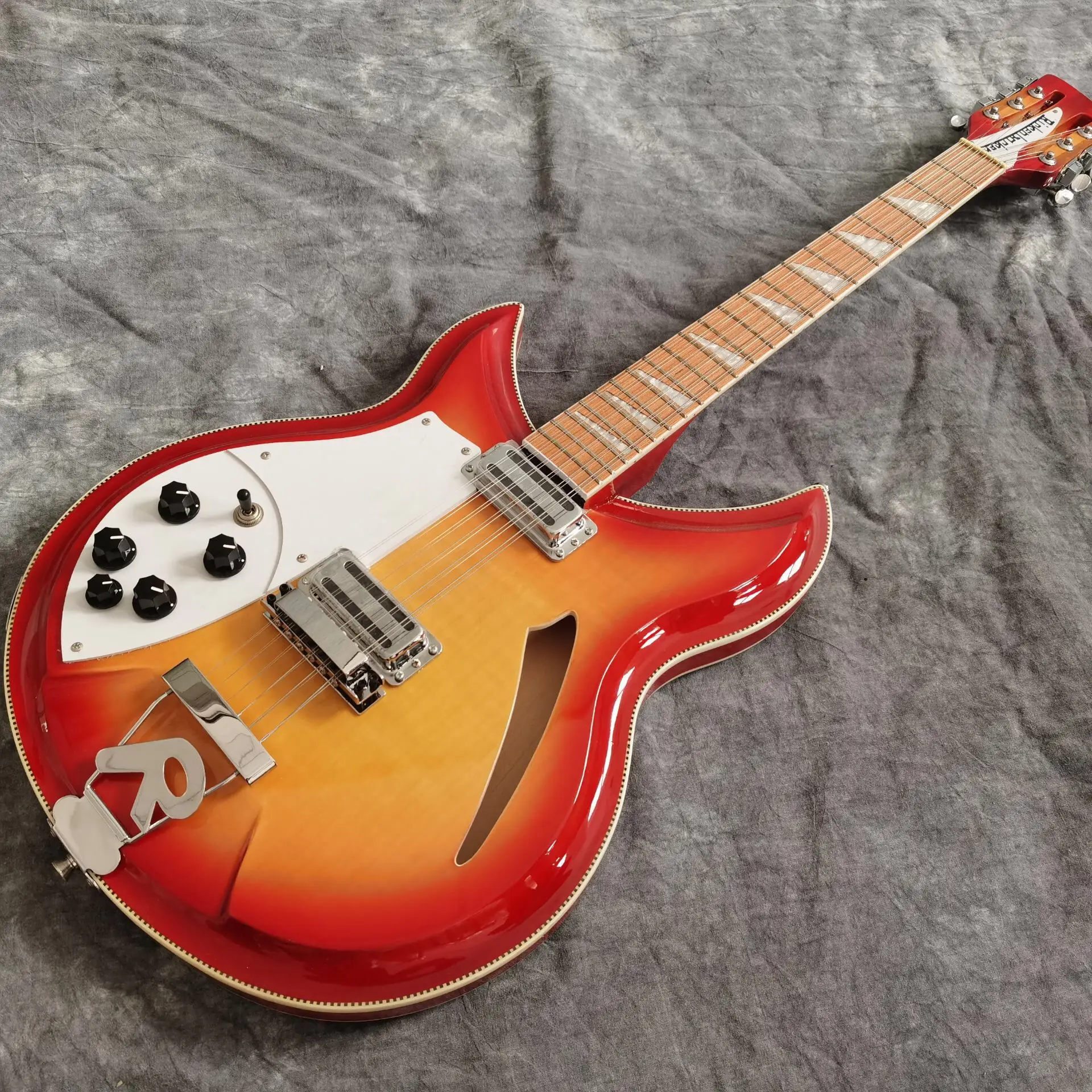 

New Richenbacker honey color electric guitar,hollow body jazz.left hand Richenbacker guitarra.maple fingerboard.real photos