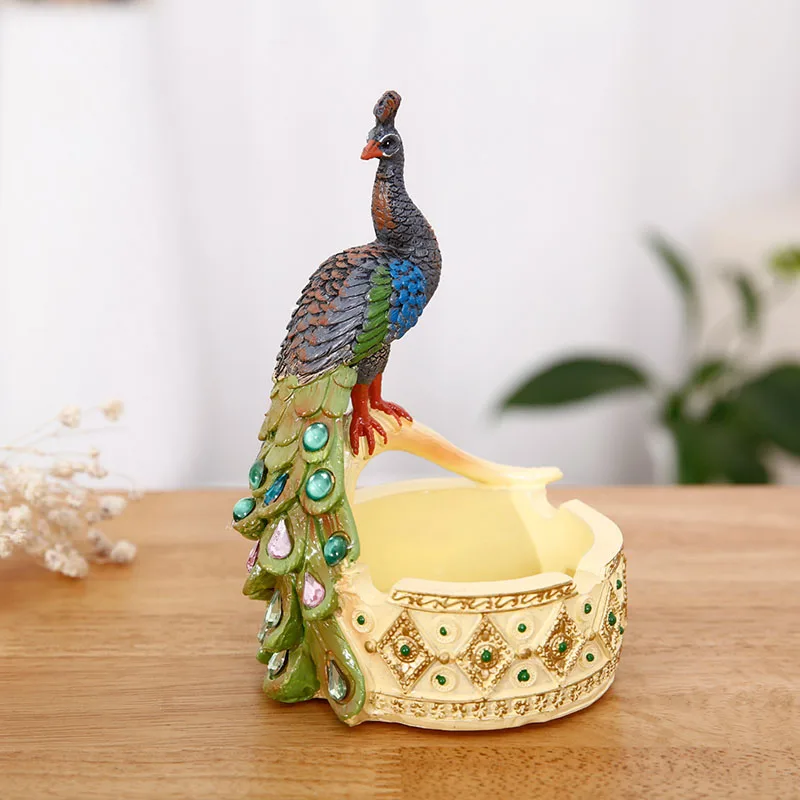 [MGT]Resin Craft Peacock Statues For Decoration Colorful Peacock Statue Ashtray Creative Home Decoration Animal Ashtray