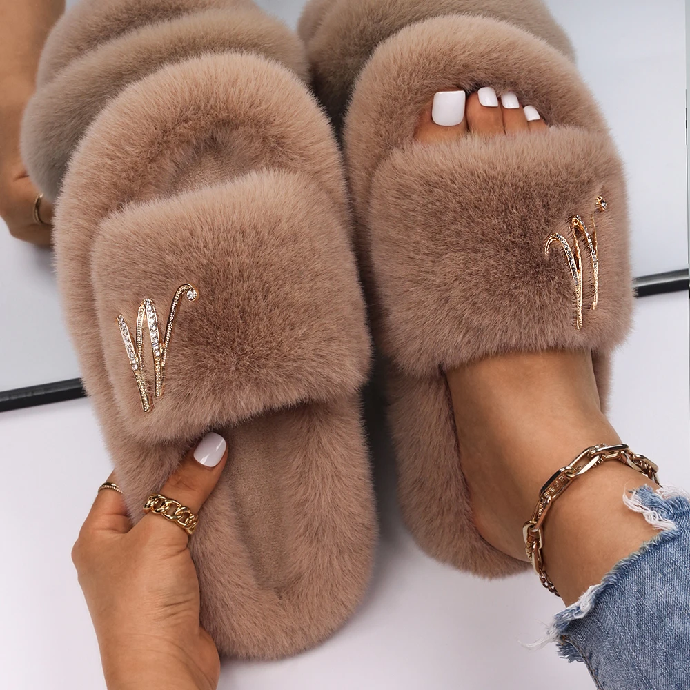 Faux Fur Slippers Furry Slides For Women Fluffy Flip Flops Home Cozy Slippers Winter House Plush Female Shoes Slip On Flats 2021