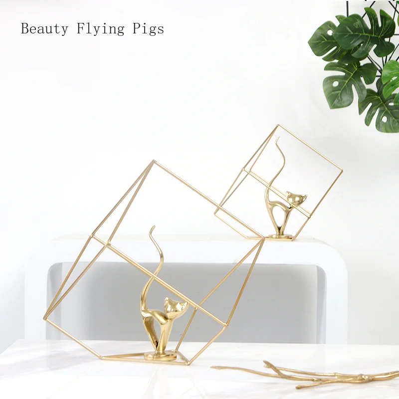 

Direct sales new products modern irregular lines geometry diamond wrought iron decorative ornaments creative home furnishings