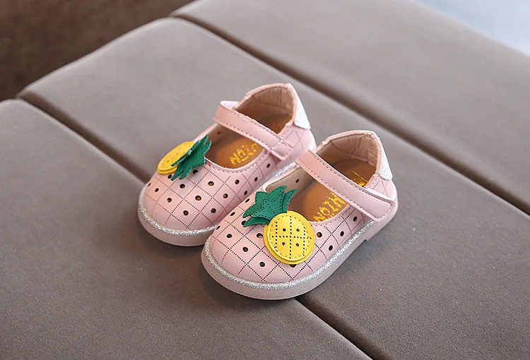 14002287565_1245930263