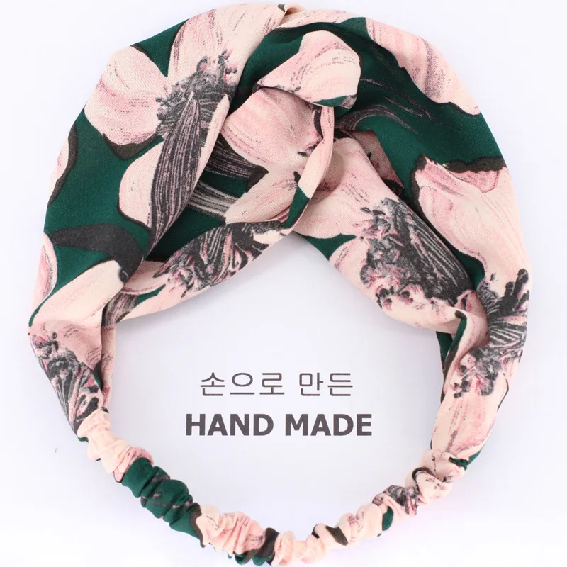 

Imported from South Korea Black And White with Pattern Versatile Rose Large Rims Cross Hair Band Satin Printed Middle Knot Hair