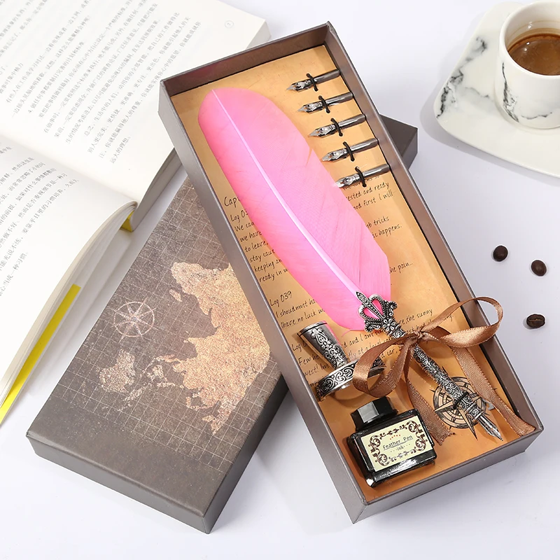 Senior retro feather pen Harry Potter dip pen, Christmas to send friends to send his girlfriend the best gift