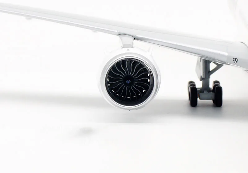 37CM1: 200 Airbus 350 A350-1000 самолет сплав модель и основа шасси Коллекционная литая игрушка Коллекция