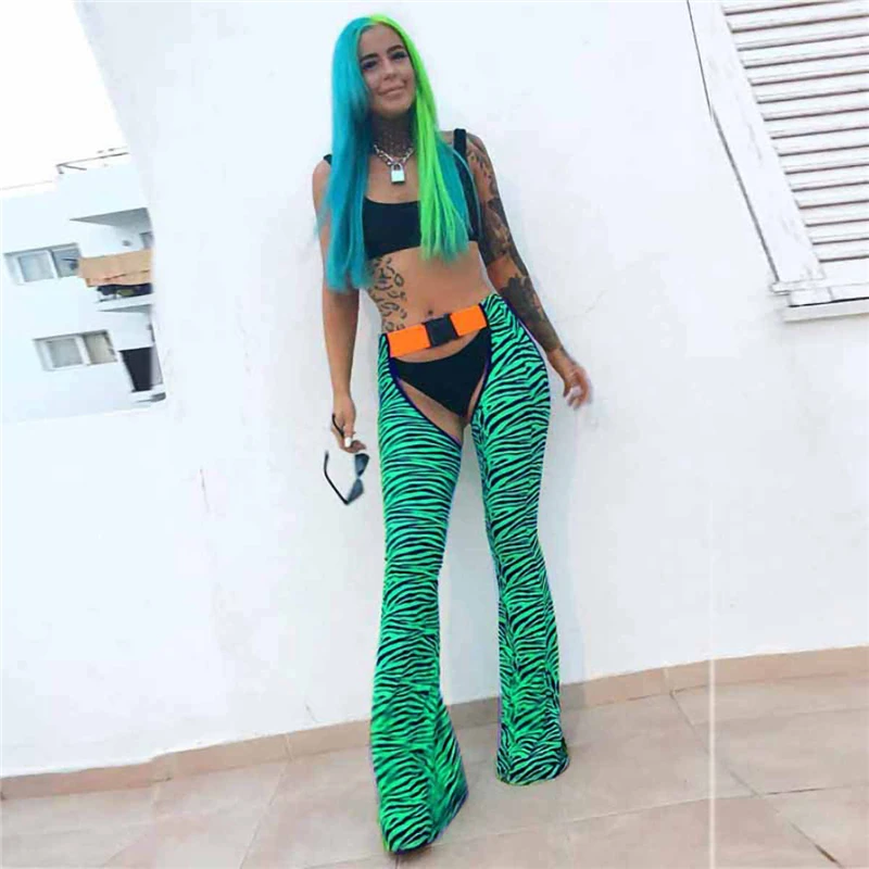 11445563009_376463039